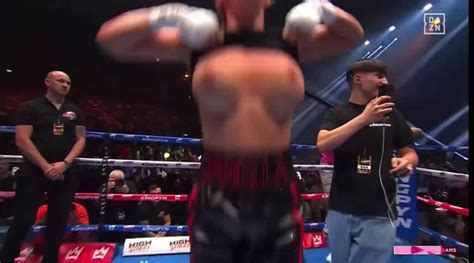 daniella hemsley boobs|Boxing: Daniella Hemsley flashes crowd after Kingpyn Boxing